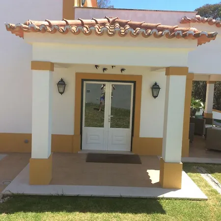 Ferienhaus Villa With Private Pool Near Costa Da Caparica Caparica